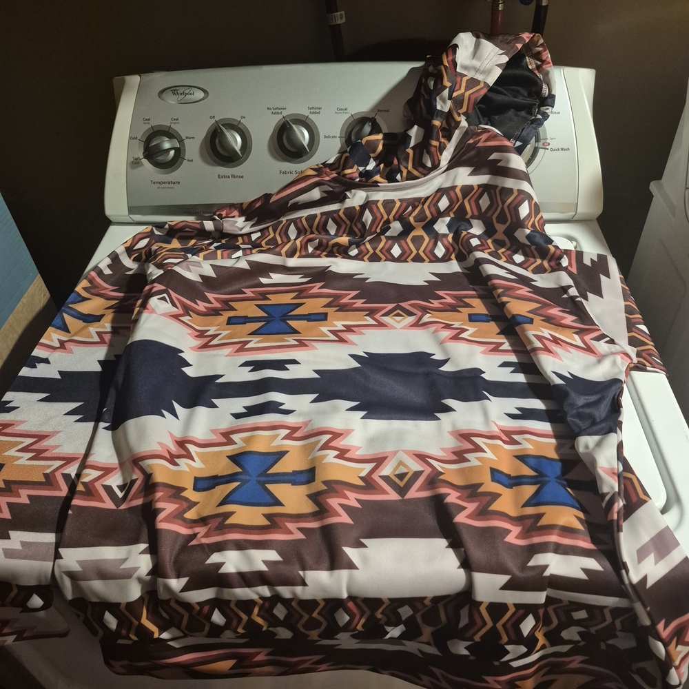 Aztec Patterned Multicolor Hoodie - Picture 4 of 4